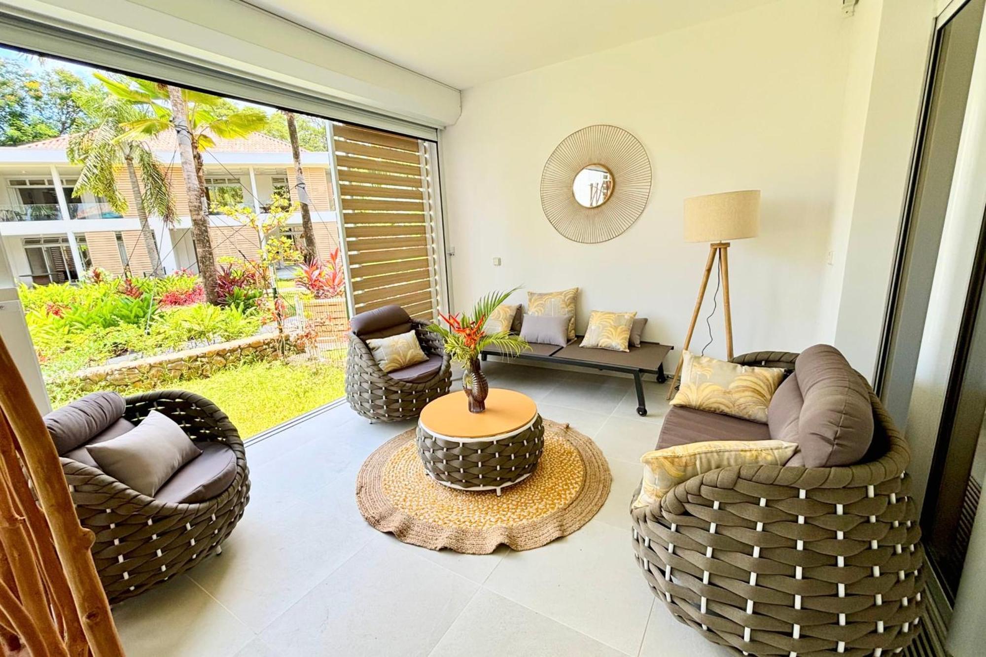 Gaia Lodge Seaside Paea エクステリア 写真