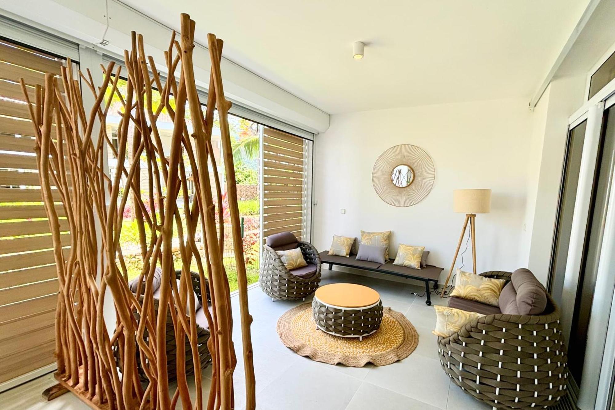 Gaia Lodge Seaside Paea エクステリア 写真