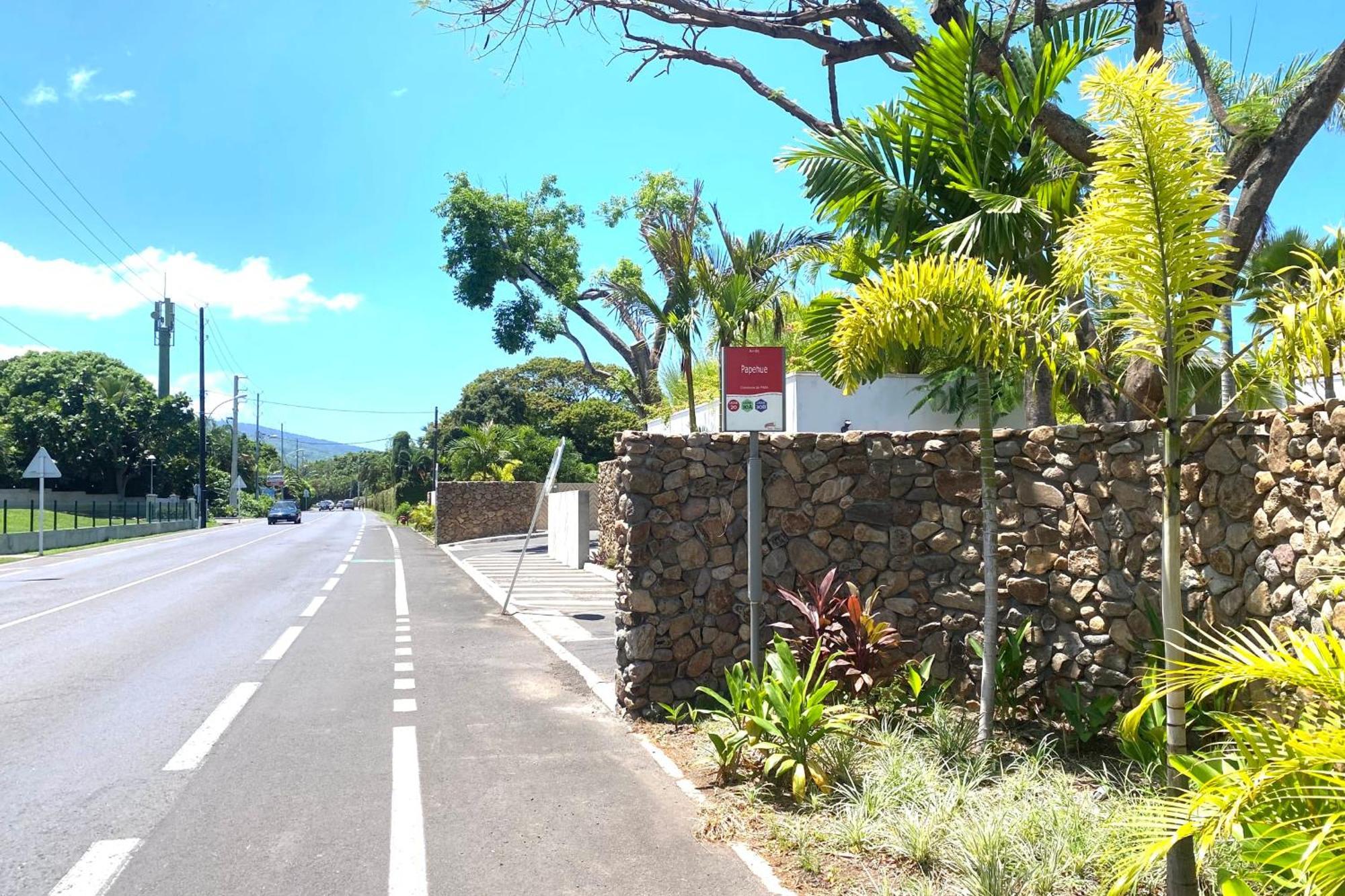 Gaia Lodge Seaside Paea エクステリア 写真
